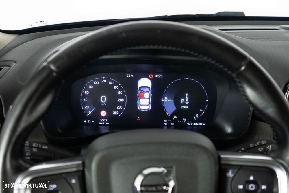 Volvo XC 40 1.5 T5 PHEV Momentum Plus - 19