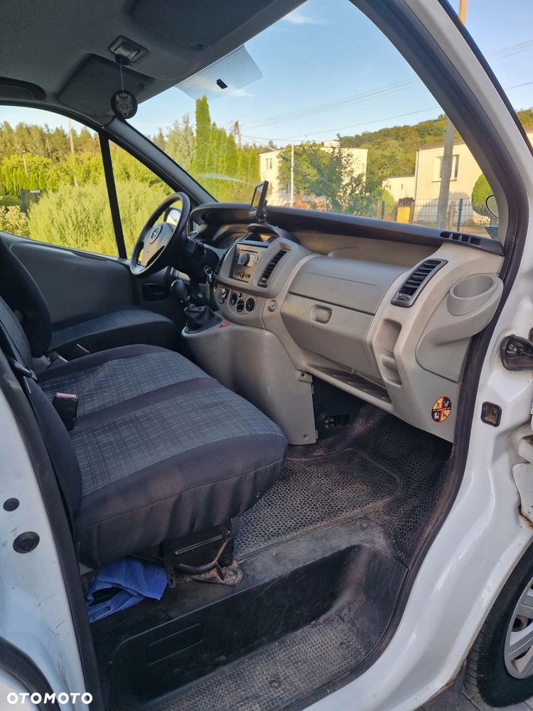 Opel Vivaro - 5