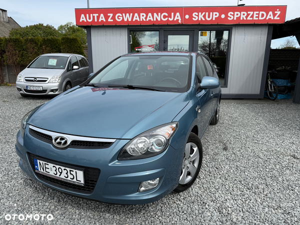 Hyundai i30 i30cw 1.6 CRDi blue Classic