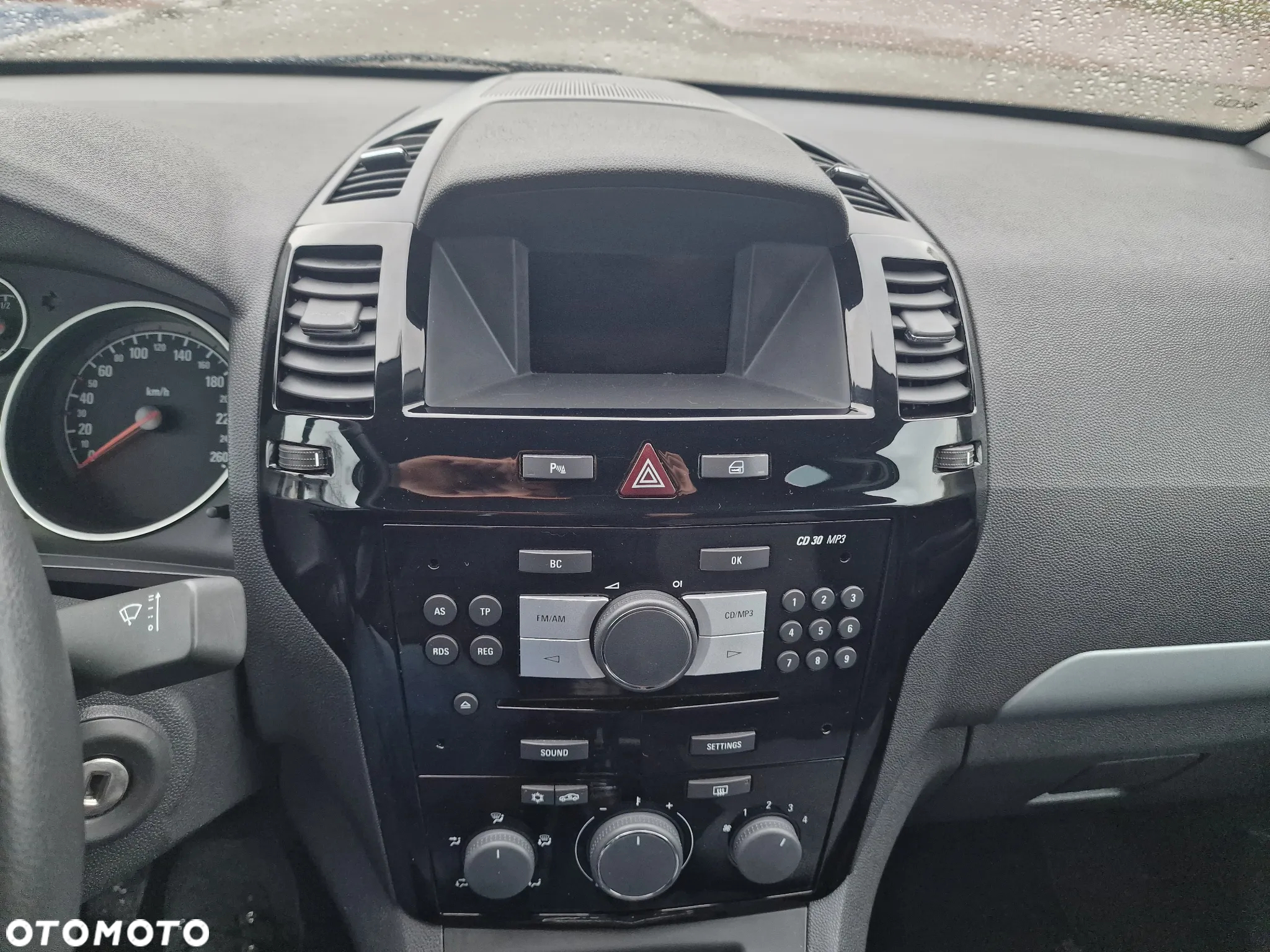 Opel Zafira 1.8 Cosmo - 22