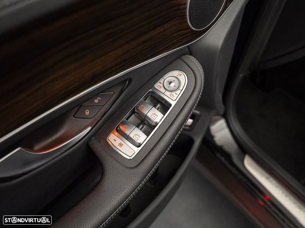 Mercedes-Benz GLC 300 de 4Matic - 20