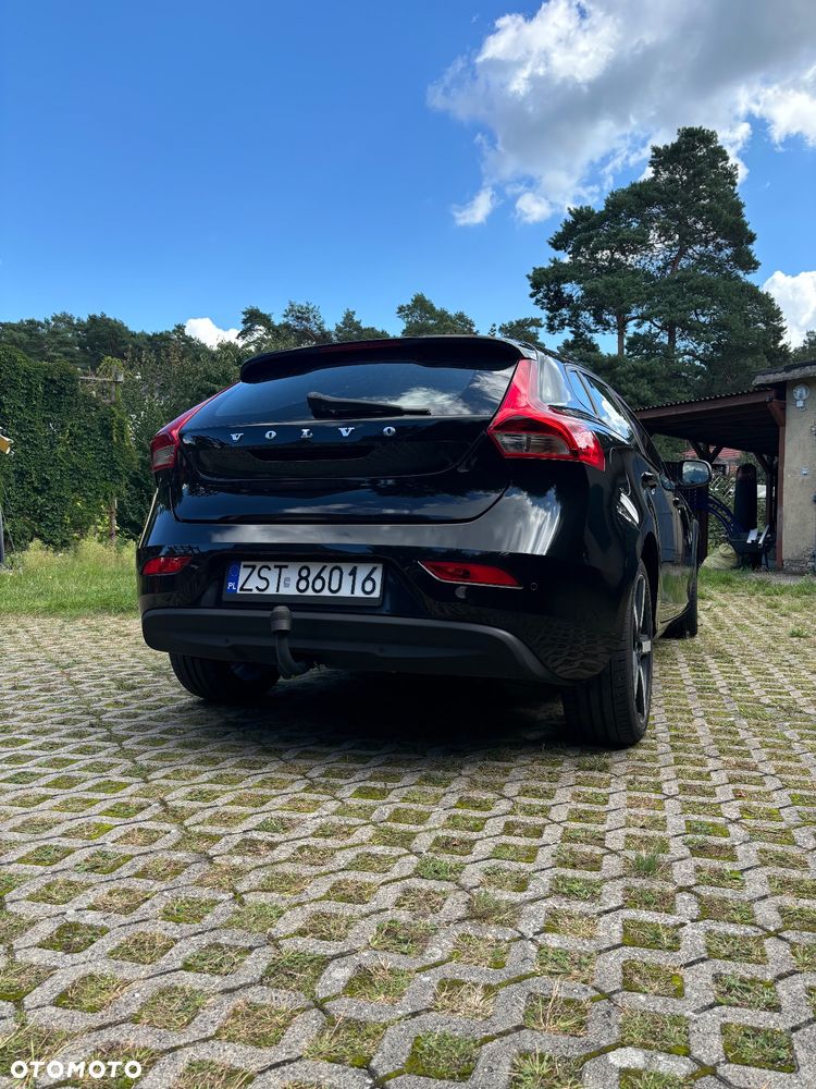 Volvo V40 D2 Drive-E Momentum - 3
