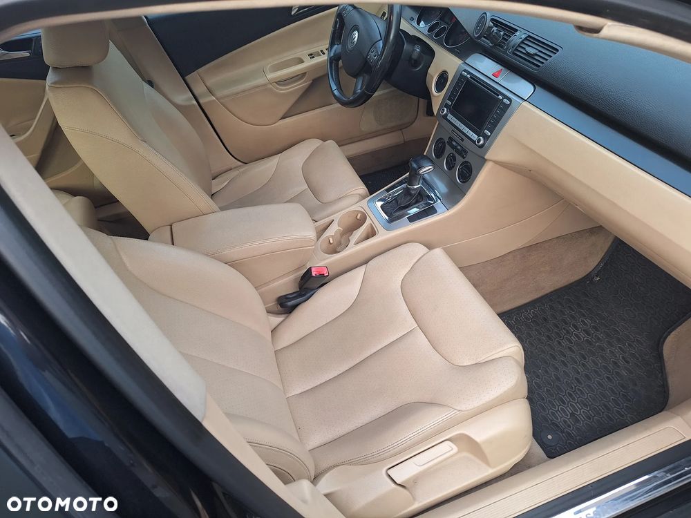 Volkswagen Passat 2.0 TSI Highline Tiptr - 18