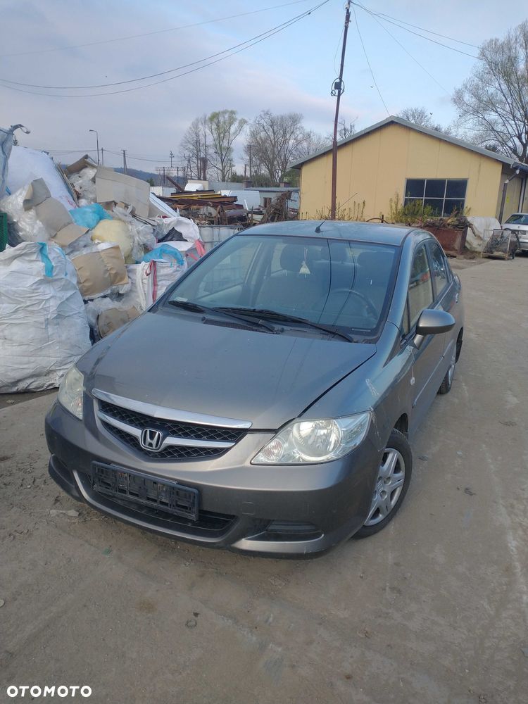 wszystkie cześci Honda City 1.4 silnik skrzynia zderzak lampa fotel błotnik