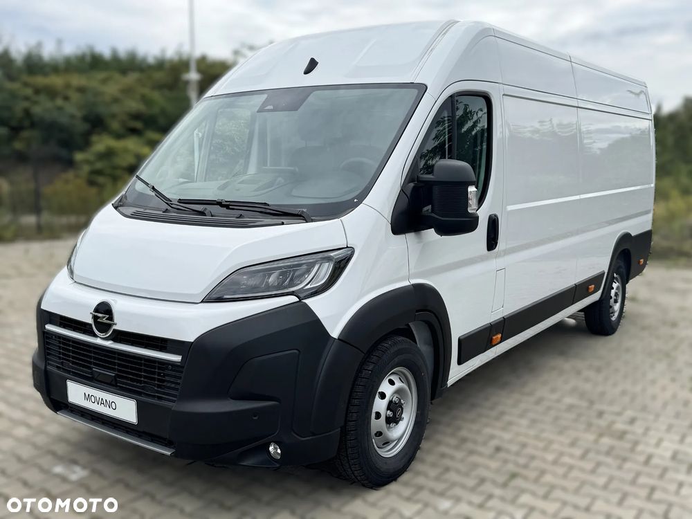 Opel Movano