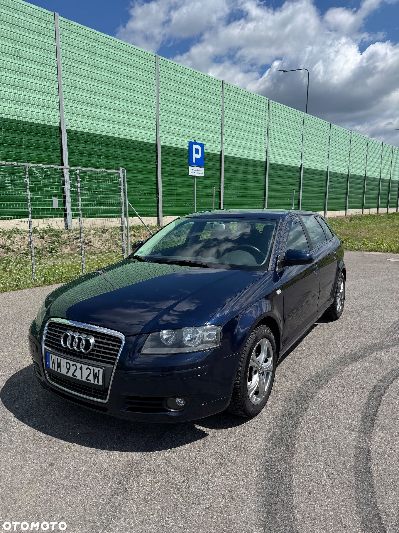 Audi A3 1.6 Sportback Attraction - 1