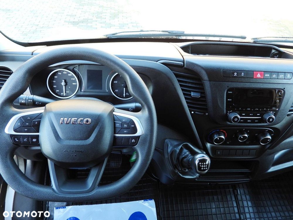 Iveco DAILY 50C16 PLANDEKA 10 PALET TEMPOMAT BLIŹNIACZE KOŁA KLIMATYZACJA  160KM - 30