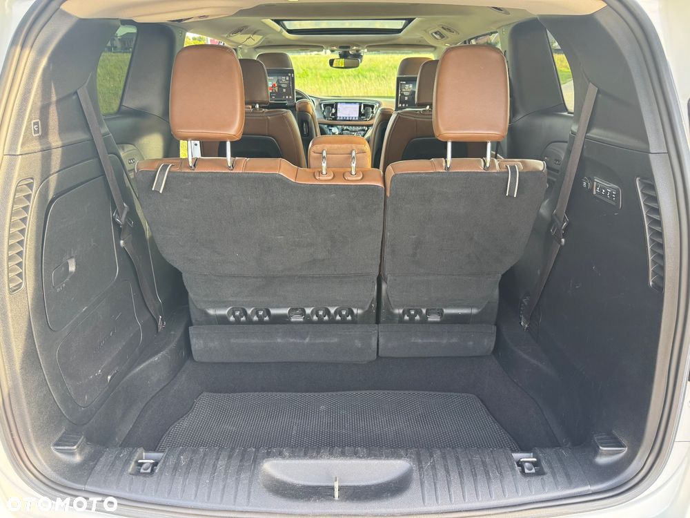 Chrysler Pacifica - 39