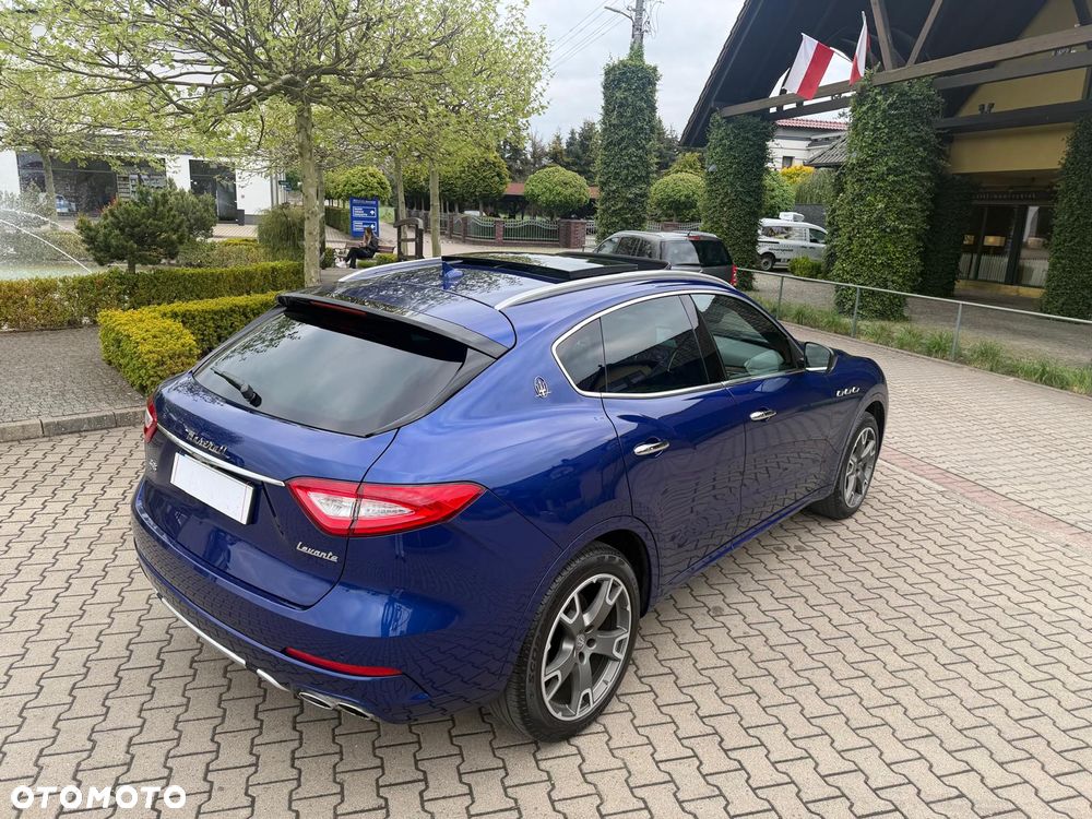 Maserati Levante S Q4 - 15