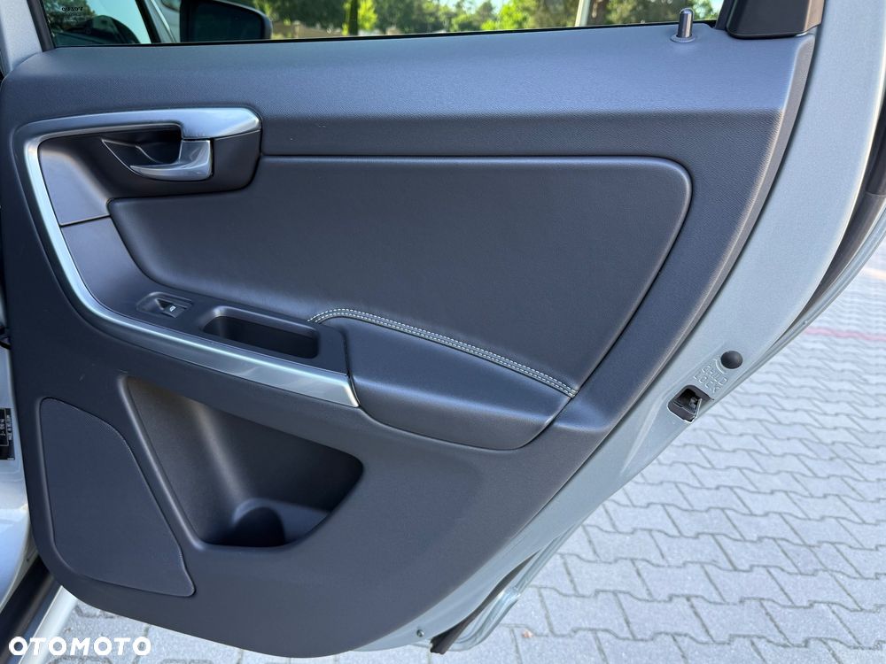 Volvo XC 60 - 27