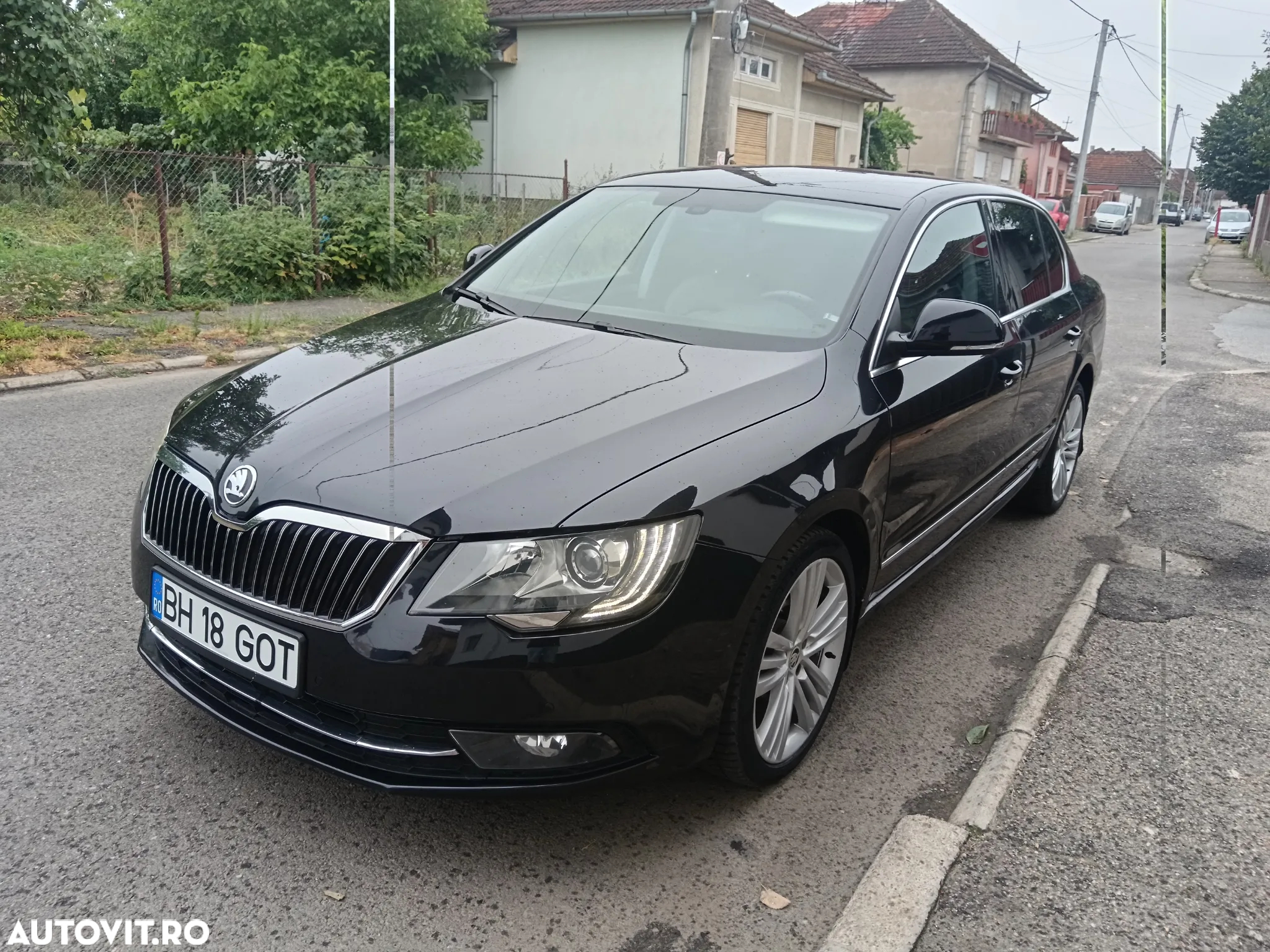 Skoda Superb 2.0 TDI Comfort DSG - 5