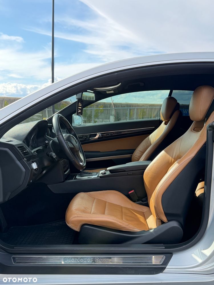 Mercedes-Benz Klasa E ver-250-cgi-blueefficiency - 7