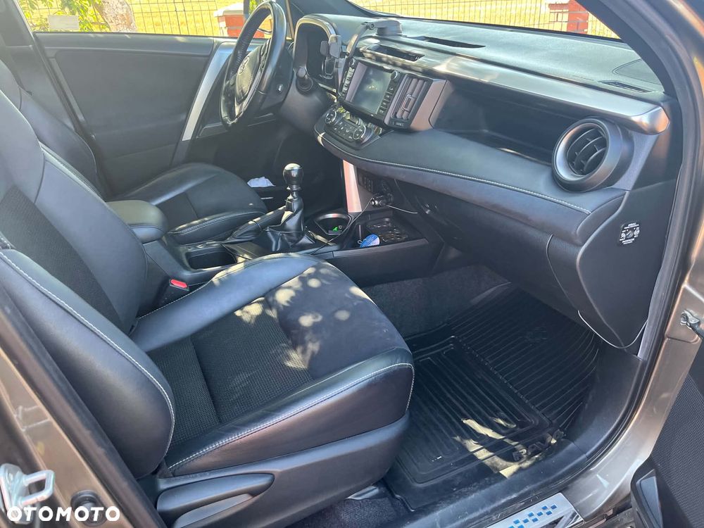 Toyota RAV4 2.0 D-4D Style 4x2 - 12