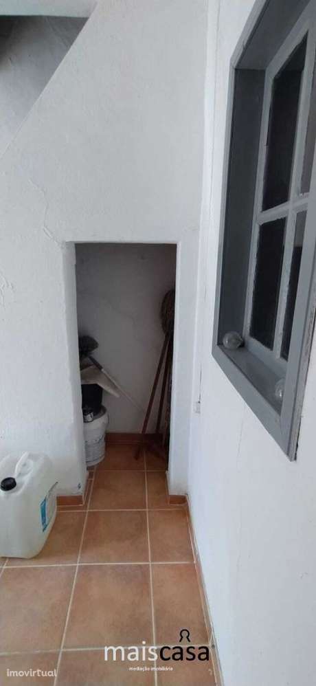 Moradia T1 para Recuperar ! - Grande imagem: 4/15