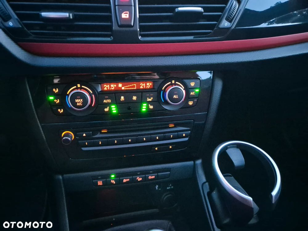 BMW X1 xDrive18d Sport Line - 35