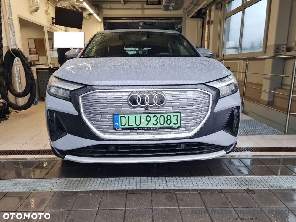 Audi Q4 Sportback e-tron - 4