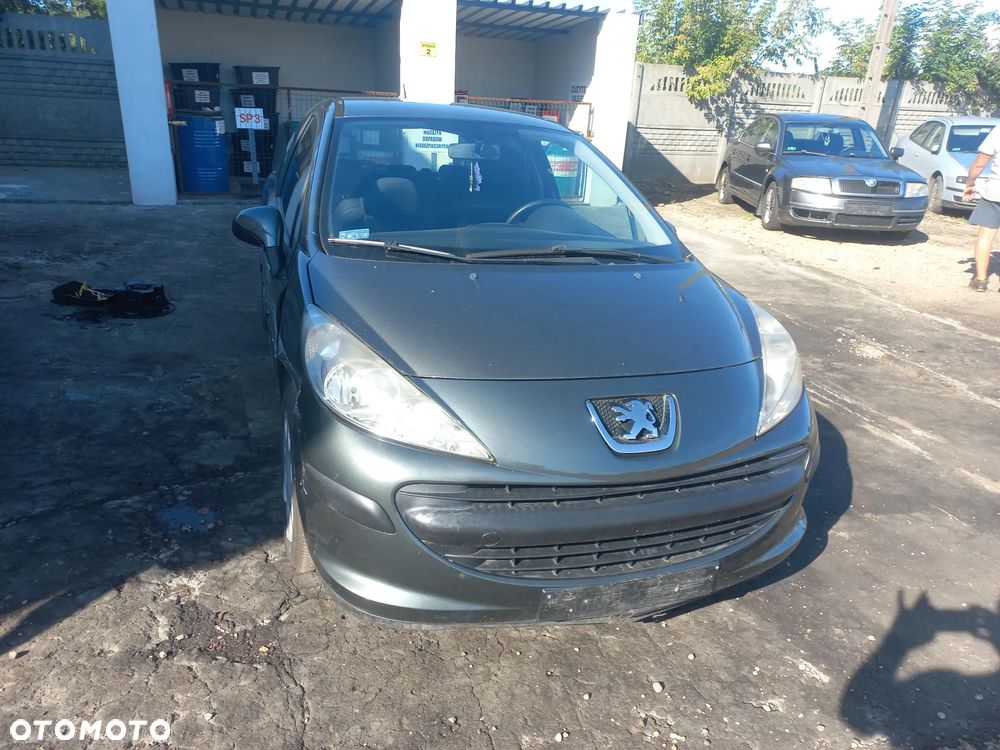 Peugeot 207 1.4 hdi 07r EZQC maska pokrywa silnika kompletna - 1