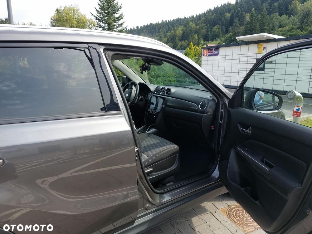 Suzuki Vitara 1.4 Boosterjet SHVS Premium 4WD - 19