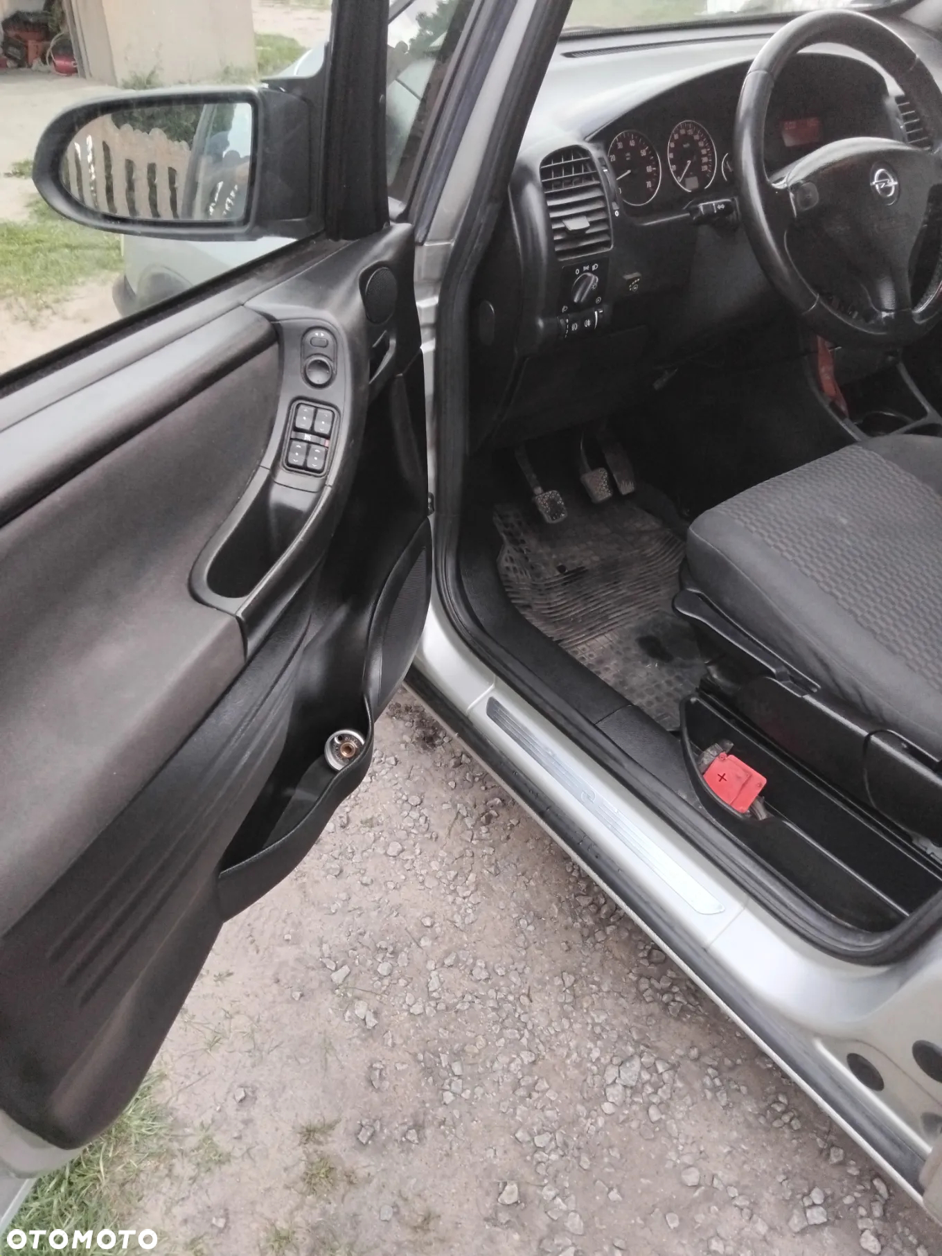 Opel Zafira 1.8 16V Elegance - 9