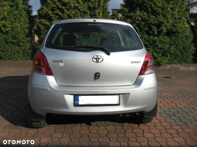 Toyota Yaris 1.33 Luna - 6