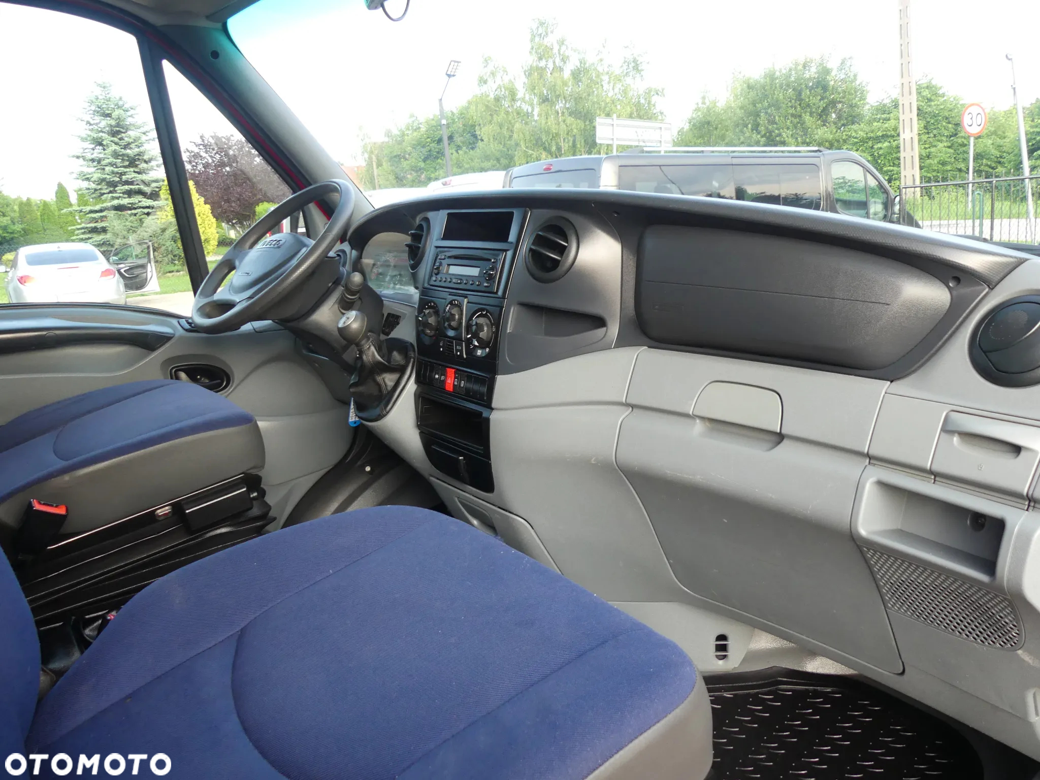 Iveco DAILY 35C18 NA BLIŻNIAKU IZOTERMA - 18