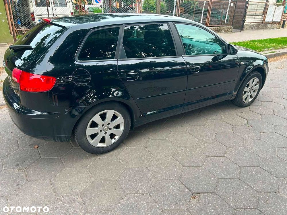 Audi A3 Sportback - 4