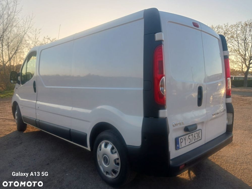 Opel Vivaro L1H2 - 12