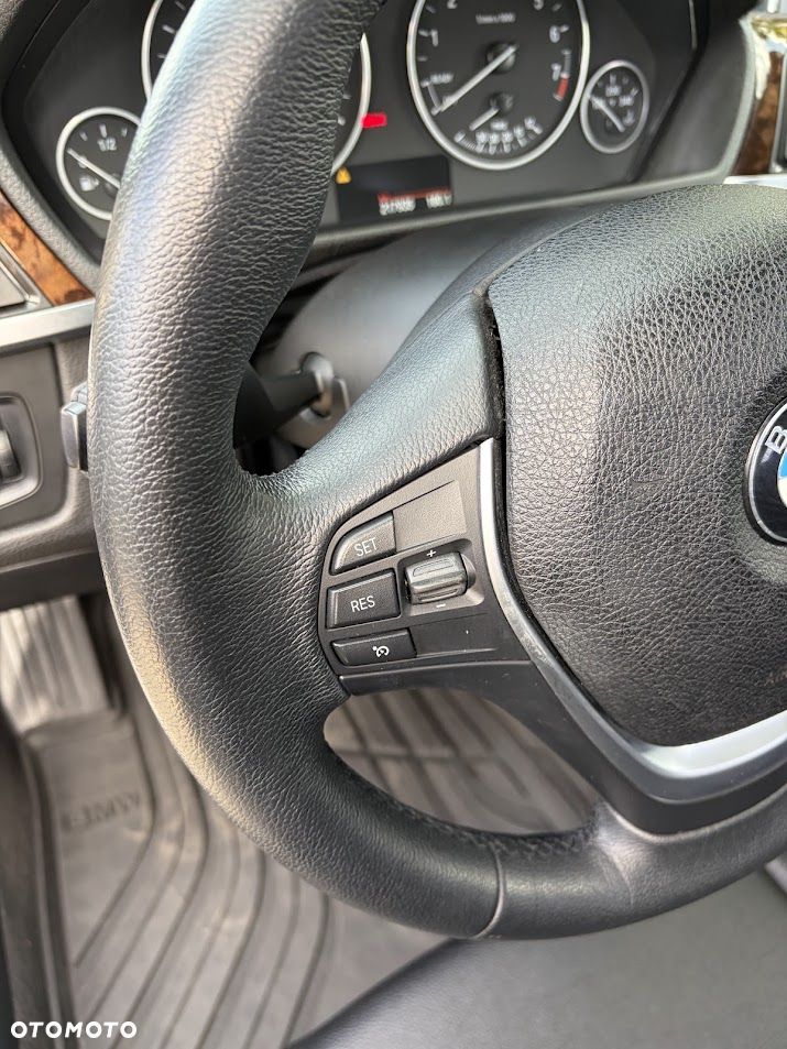 BMW Seria 3 - 16