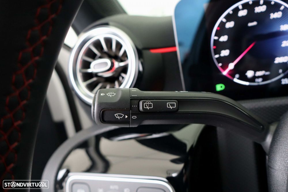 Mercedes-Benz A 180 d AMG Line Aut. - 17