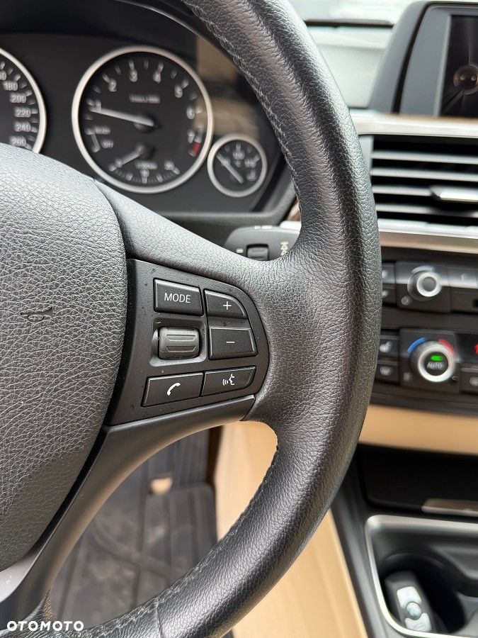 BMW 3GT 320i xDrive Sport-Aut Sport Line - 18