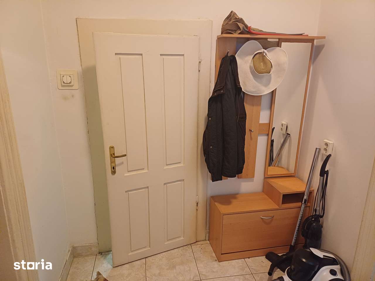Vand apartament 2 camere in Centru — fotografia 3