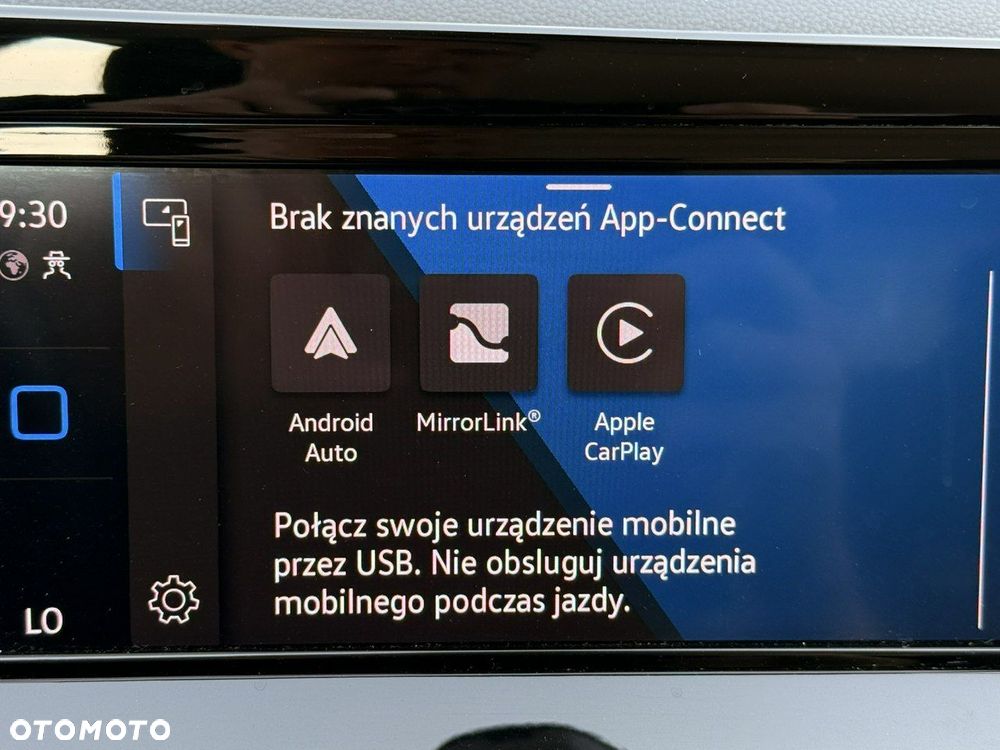 Volkswagen Golf VIII 1.5 TSI EVO Life - 25