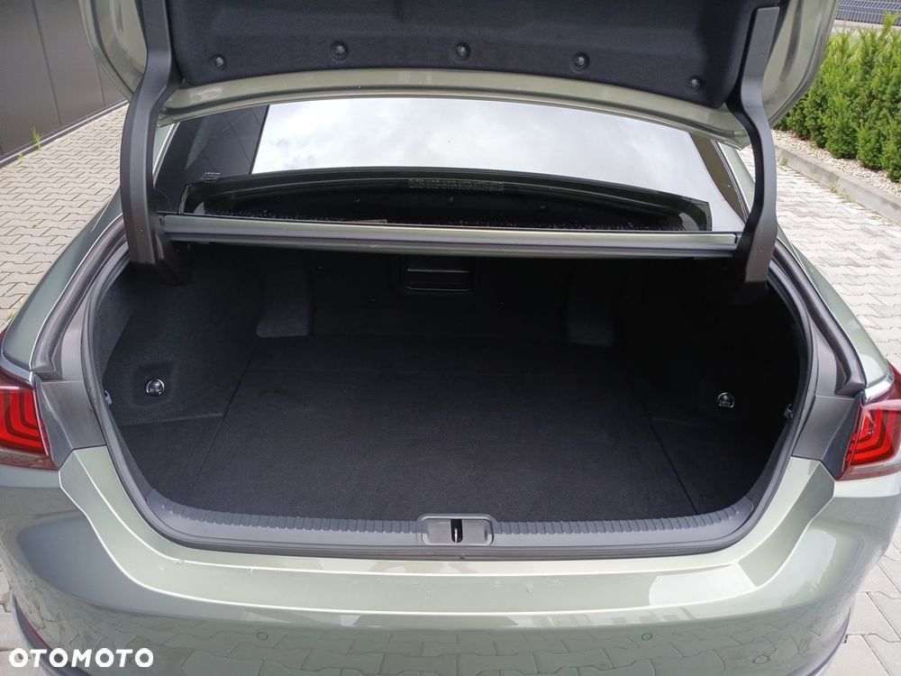 Lexus ES 300h Prestige - 14