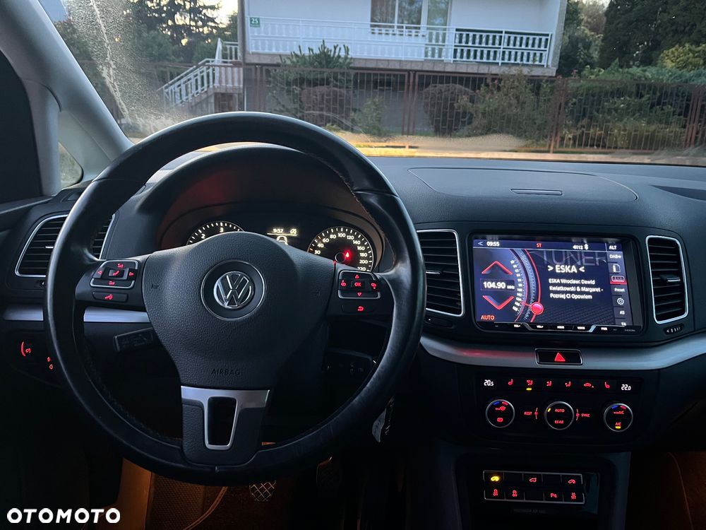 Volkswagen Sharan - 8