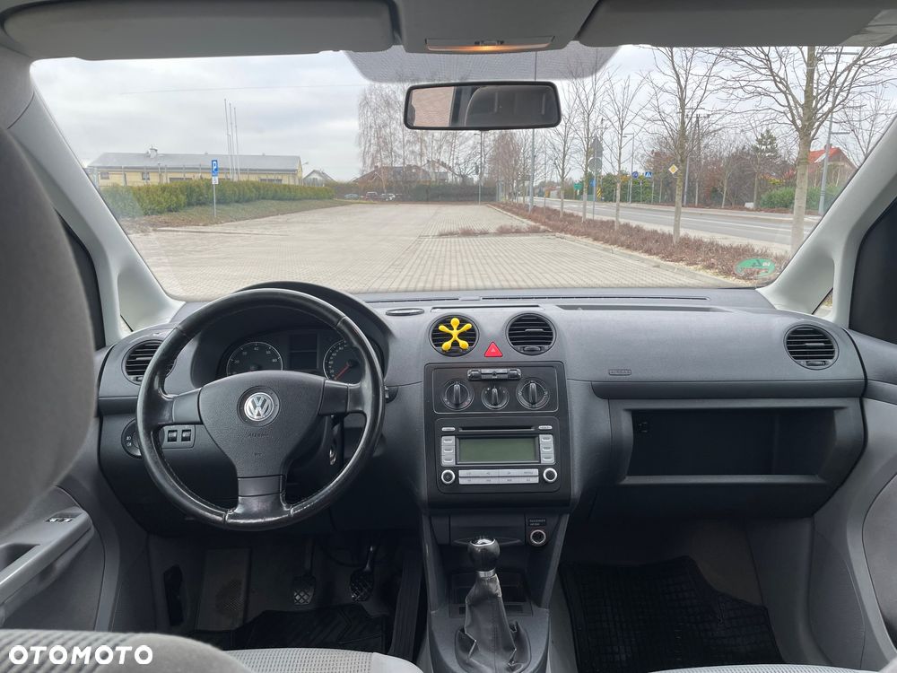 Volkswagen Caddy - 9