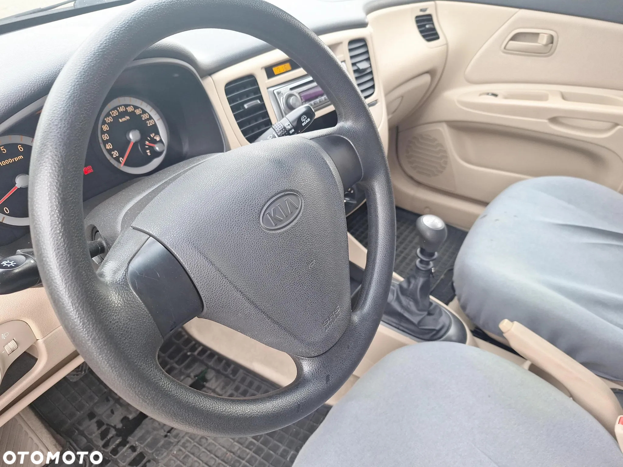 Kia Rio 1.4 (klm swo) / Comfort + - 7