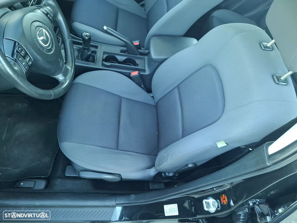 Mazda 3 MZ-CD 1.6 Exclusive - 8