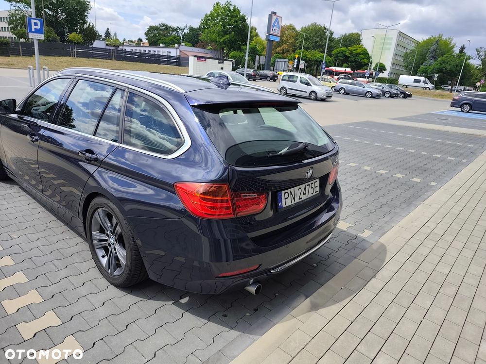 BMW Seria 3 320d Efficient Dynamics Luxury Line EU6 - 5