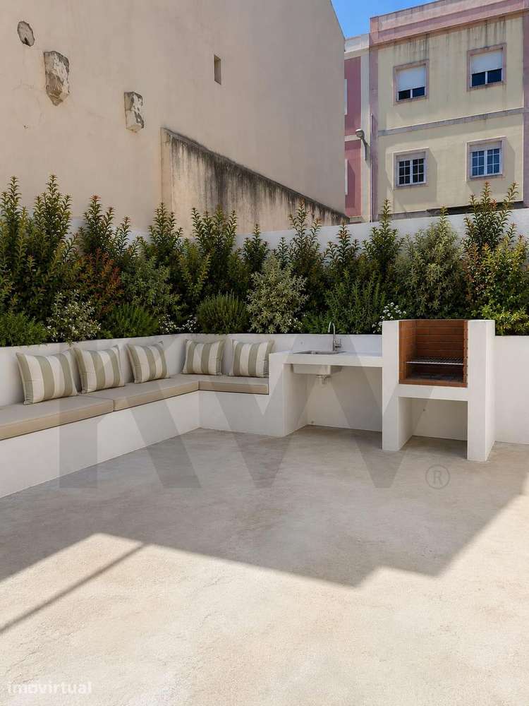 T2 de charme com excelente terraço em Alcântara - Grande imagem: 2/12