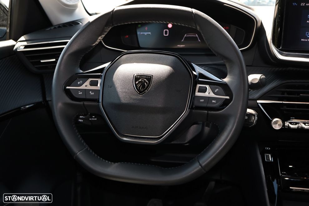 Peugeot 208 1.2 PureTech Allure - 8