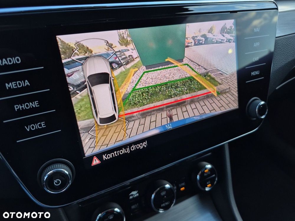 Skoda Superb 1.5 TSI Style DSG - 22
