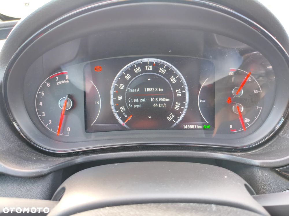 Opel Insignia - 11