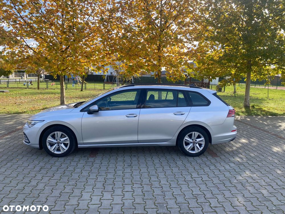 Volkswagen Golf VIII 2.0 TDI Life DSG - 7