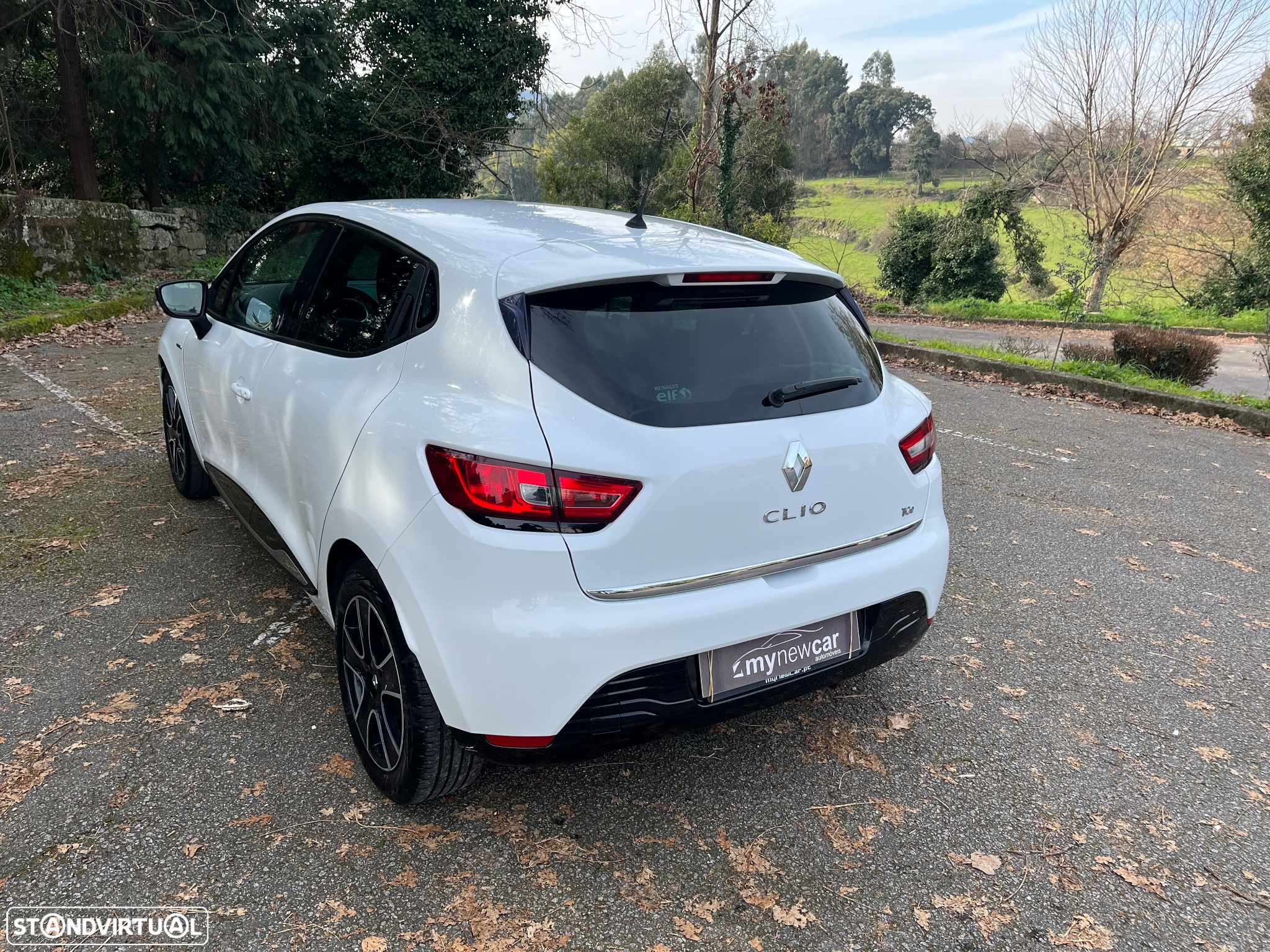 Renault Clio (Energy) TCe 90 Start & Stop LIMITED - 15