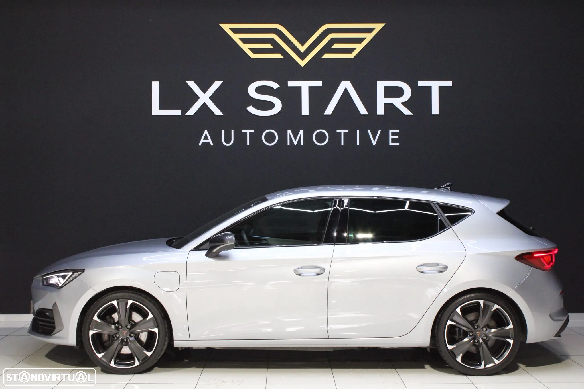 Cupra Leon 1.4 e-Hybrid VZ DSG - 2