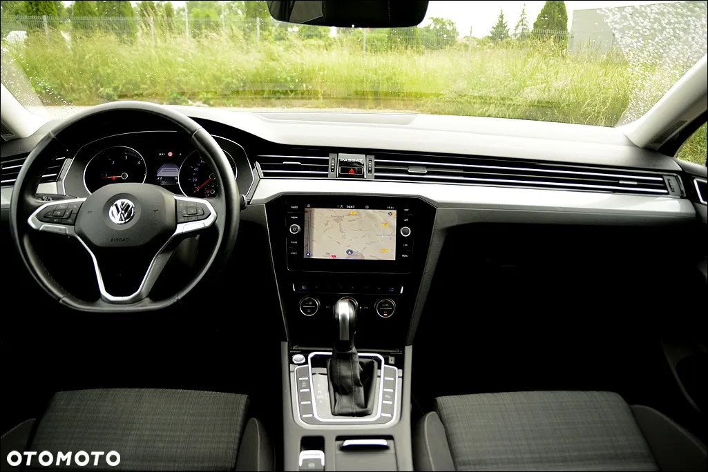 Volkswagen Passat Variant 2.0 TDI SCR DSG Comfortline - 22
