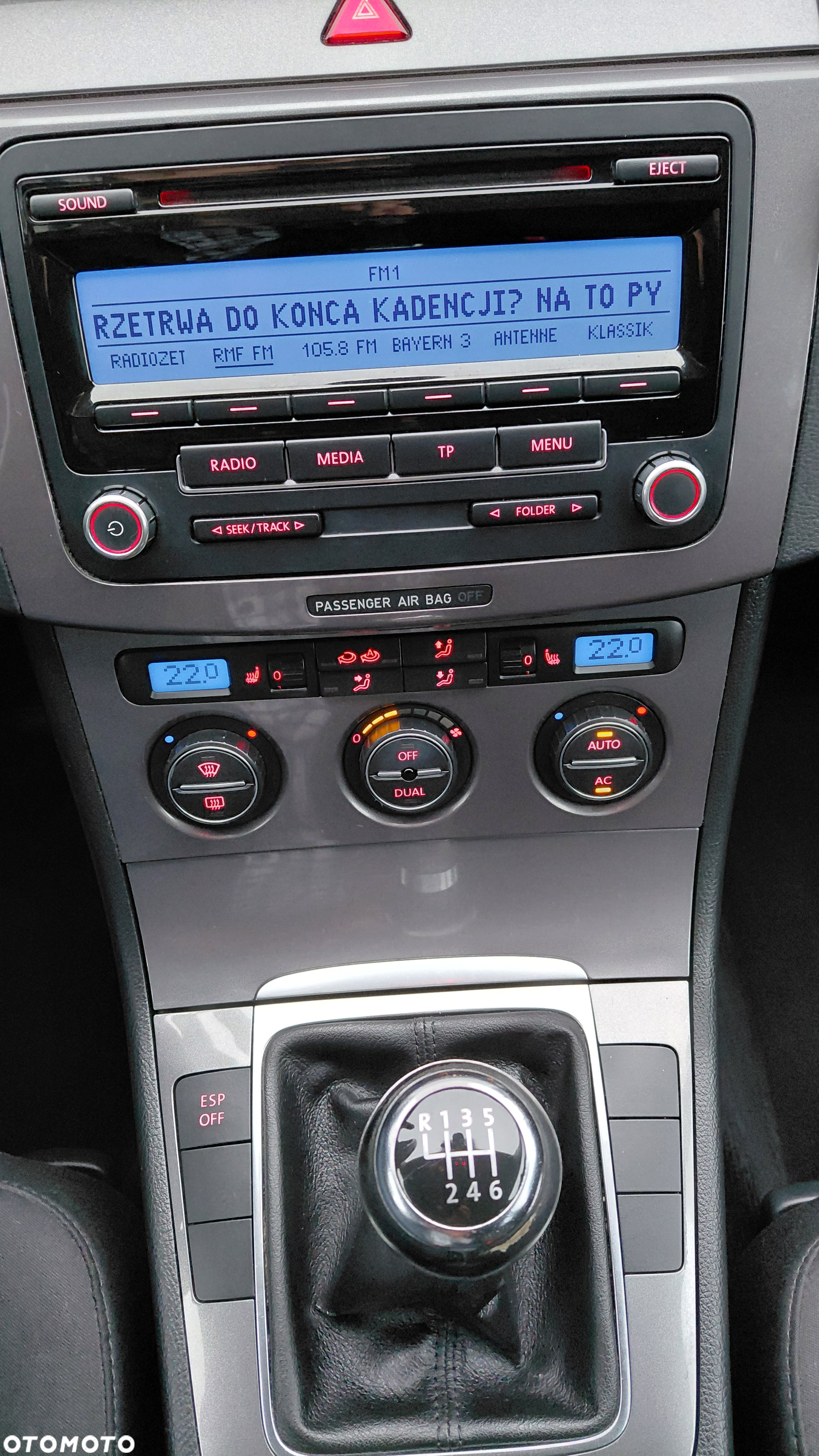 Volkswagen Passat 1.4 TSI Comfortline - 24