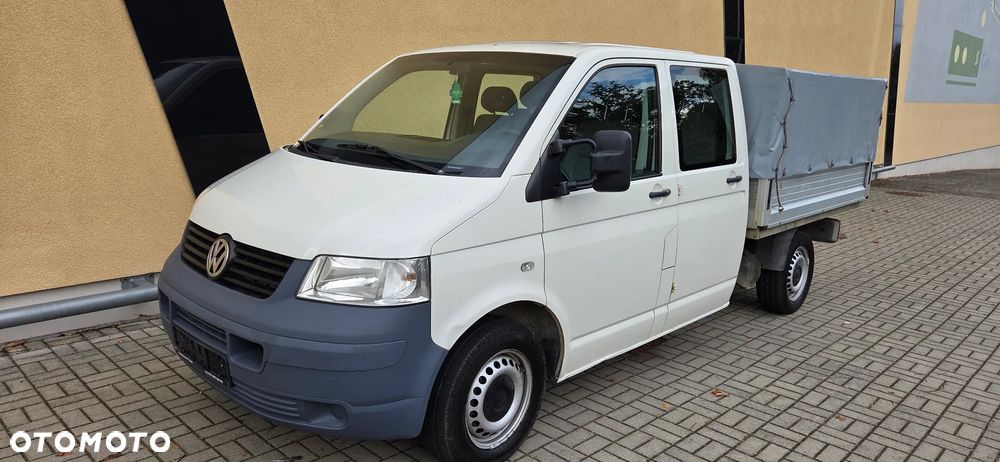 Volkswagen Transporter - 1