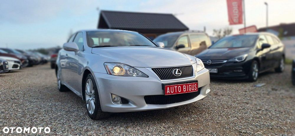 Lexus IS - 2