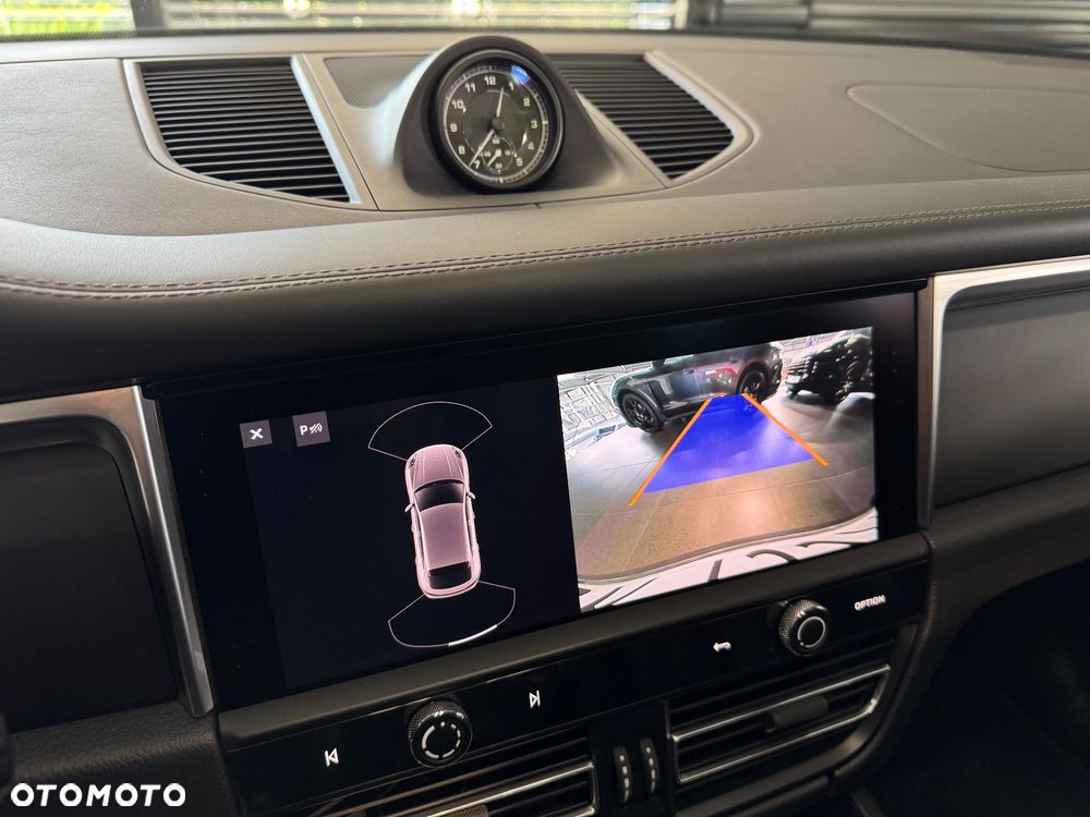 Porsche Macan Standard - 20